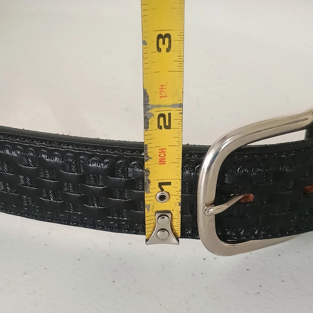Circle Of Y Yoakum Belt Basket Weave Black Leather Size 50 Silver Buckle